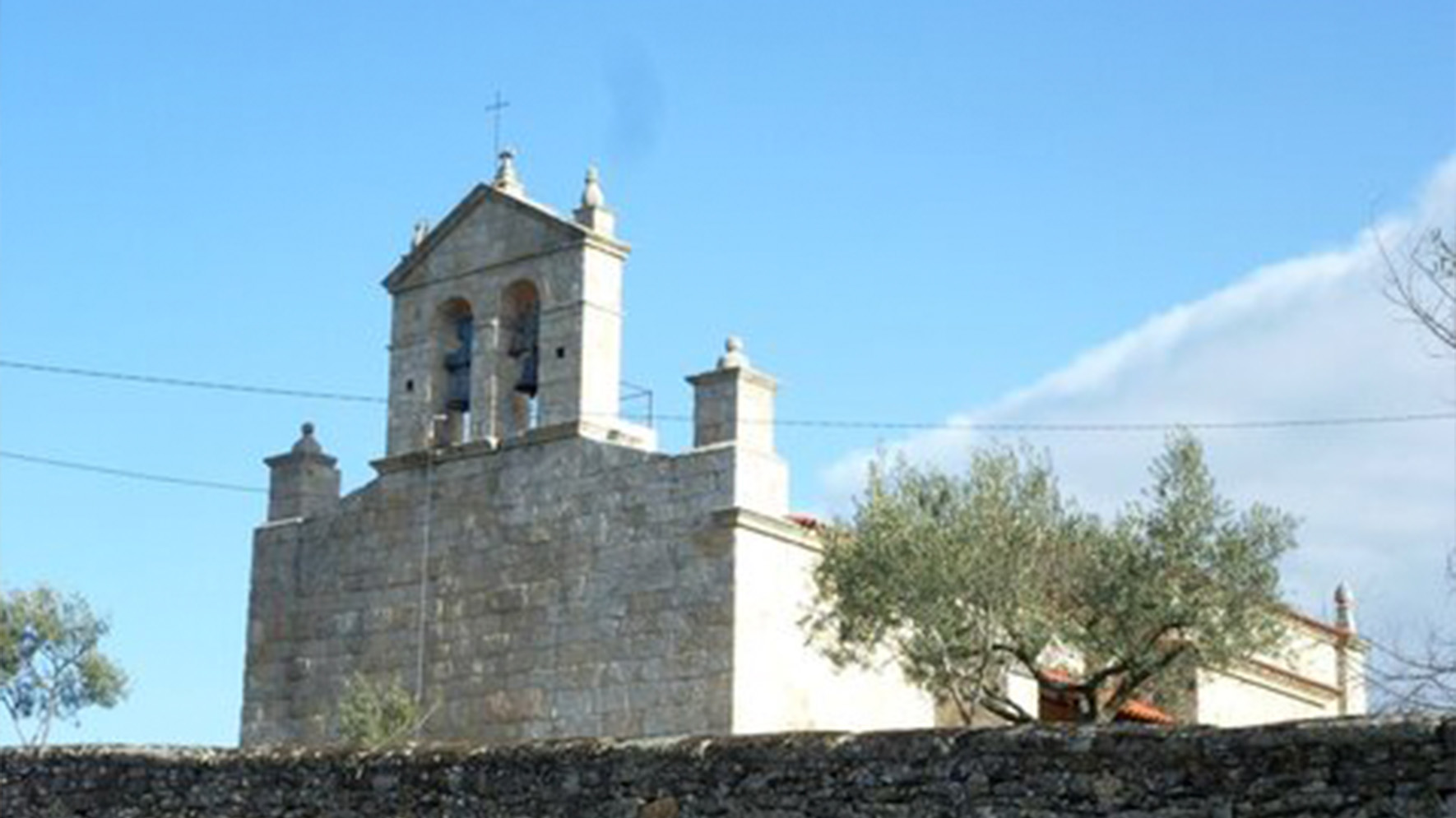 Igreja Paroquial de Cércio
