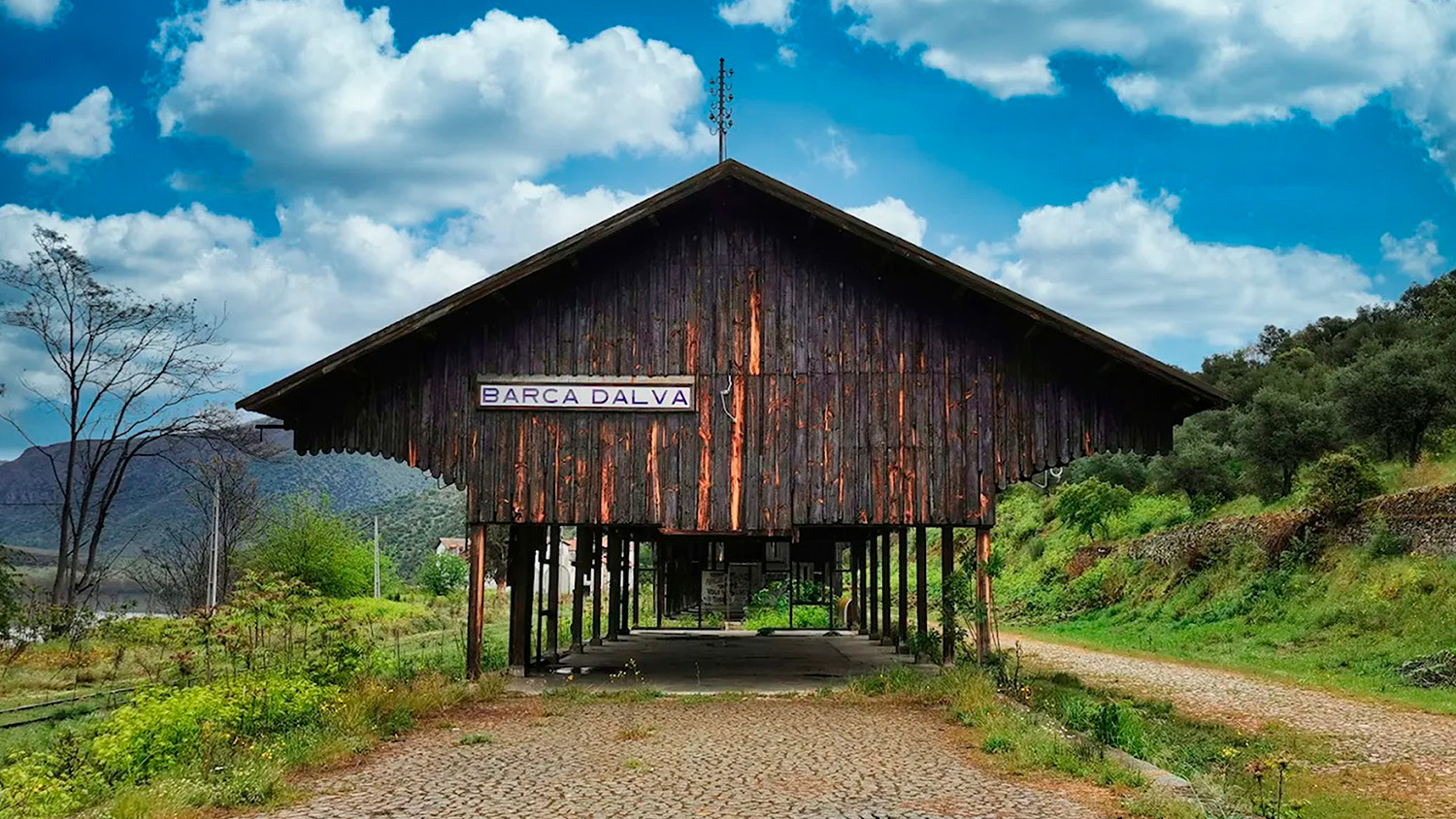 Antiga Estação Ferroviária de Barca D'Alva
