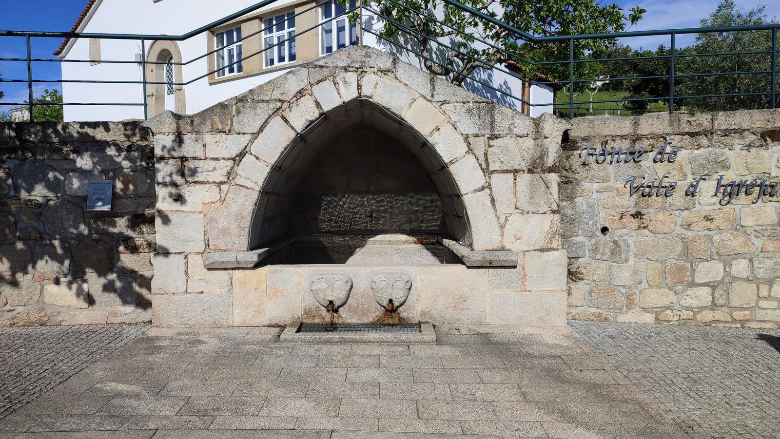 Fonte Vale de Igreja