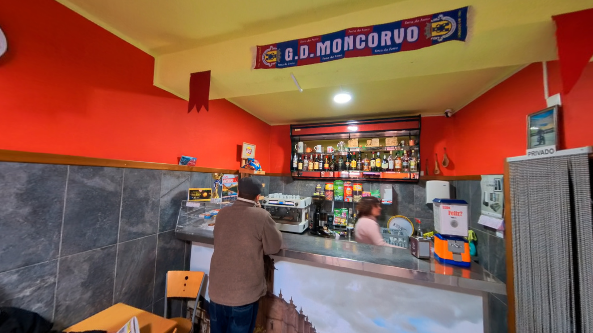 Café "Tomás"