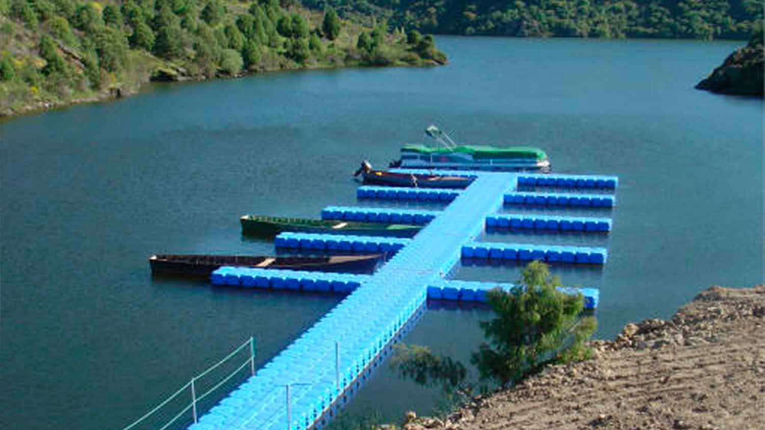 Cais Fluvial e Parque de Merendas de Peredo de Bemposta